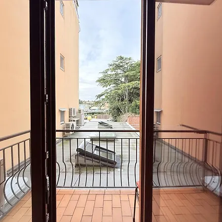 P077 - Porto Recanati, Ampio Quadrilocale In Pieno Centro *