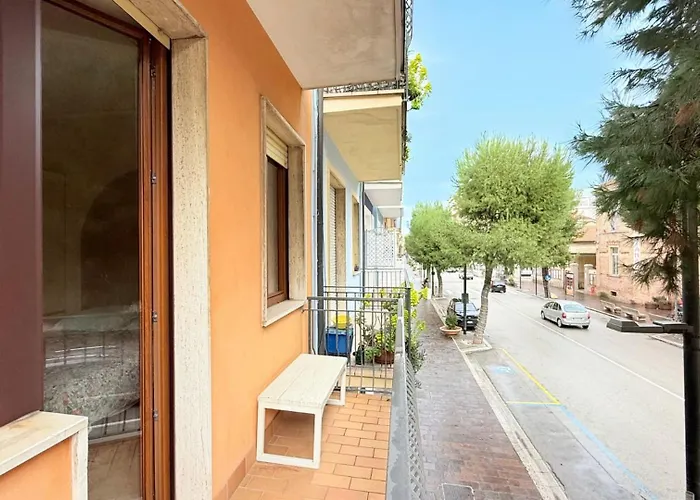 P077 - Porto Recanati, Ampio Quadrilocale In Pieno Centro Διαμέρισμα Porto Recanati