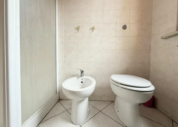 P077 - Porto Recanati, Ampio Quadrilocale In Pieno Centro Porto Recanati