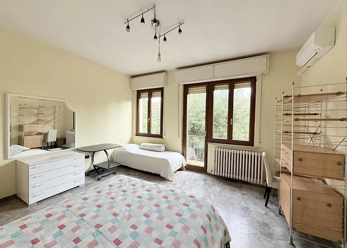 P077 - Porto Recanati, Ampio Quadrilocale In Pieno Centro *