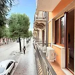 P077 - Porto Recanati, Ampio Quadrilocale In Pieno Centro