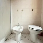 P077 - Porto Recanati, Ampio Quadrilocale In Pieno Centro Porto Recanati
