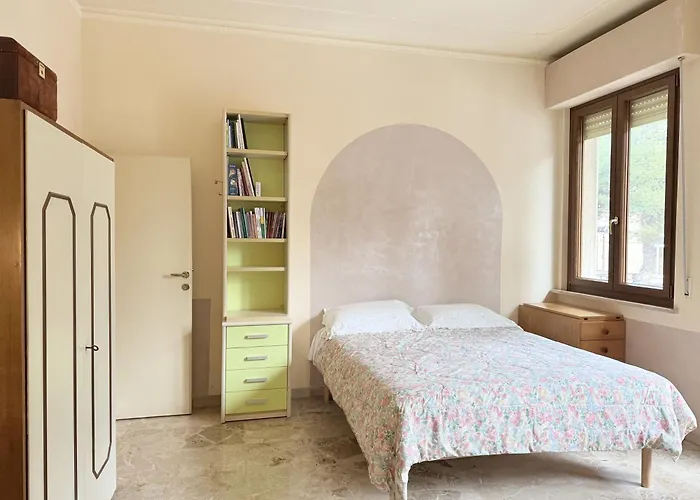 P077 - Porto Recanati, Ampio Quadrilocale In Pieno Centro * Porto Recanati