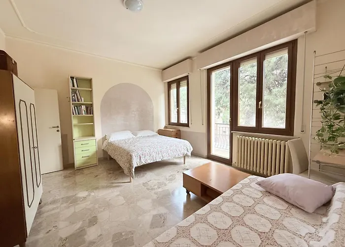 P077 - Porto Recanati, Ampio Quadrilocale In Pieno Centro Porto Recanati