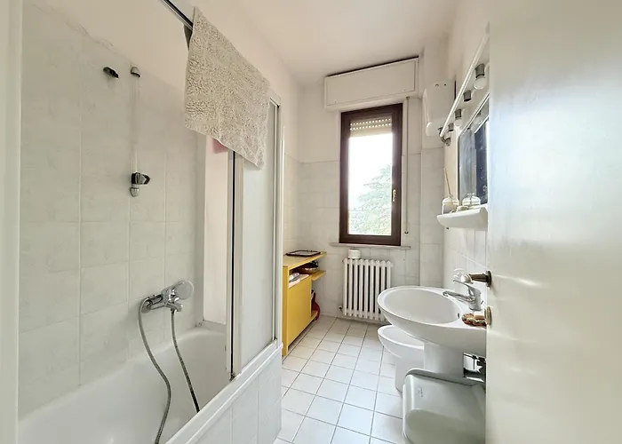 P077 - Porto Recanati, Ampio Quadrilocale In Pieno Centro Apartamento